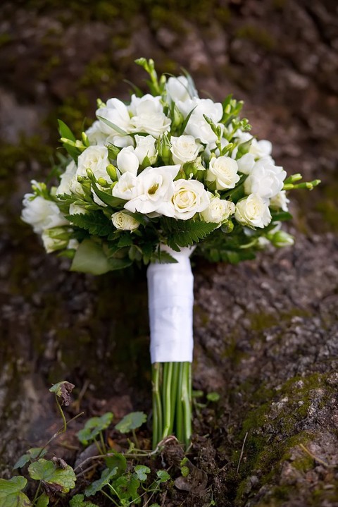 emerald green + white bouquet