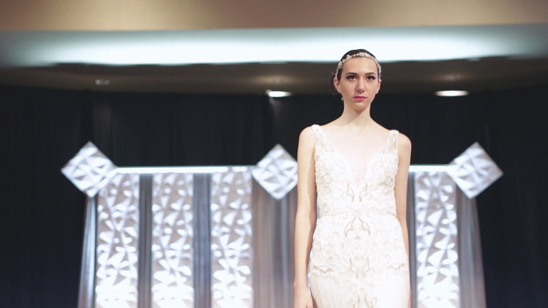 enaura runway show